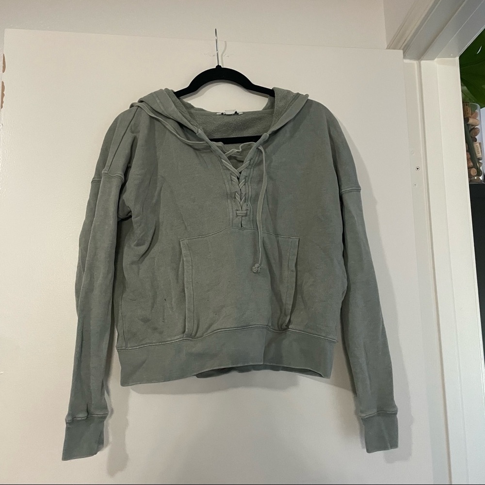 American Eagle Green Hoodie with front opening size small